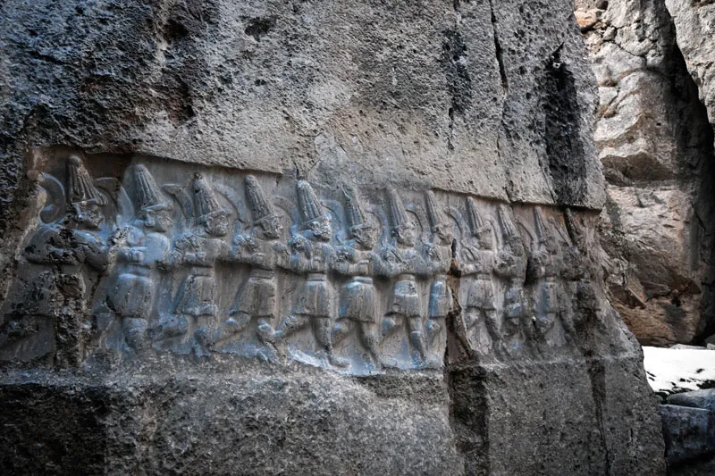 Rock-carvings-Yazilikaya-Bogazkoy-Tur
